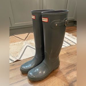 Womens Hunter Original Tall Gloss Wellington Boots Grey size 9.